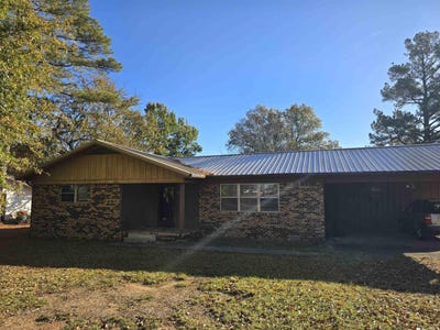 /international/us/473-newborn-st-waldron-ar-110107280619/