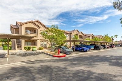 /international/us/8250-n-grand-canyon-drive-las-vegas-nv-110098573251/