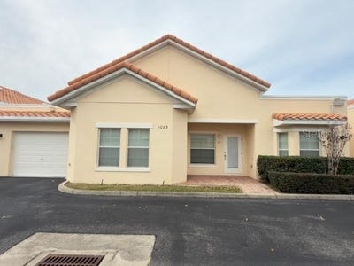 /international/us/1083-david-walker-drive-tavares-fl-110103477326/