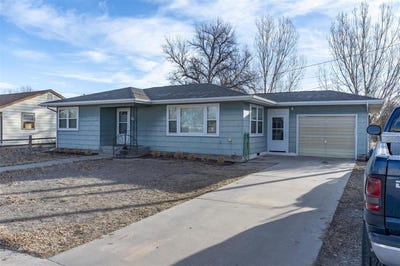 /international/us/21-s-2nd-st-greybull-wy-110106219219/