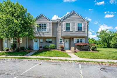 /international/us/732-darlington-drive-old-bridge-nj-110108568701/