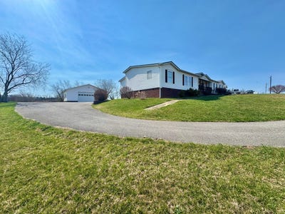 /international/us/768-ivanhoe-road-max-meadows-va-110106003703/
