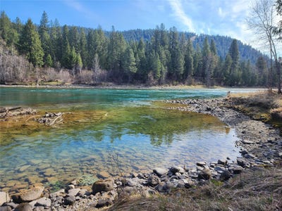/international/us/74-cedar-creek-libby-mt-110106371742/