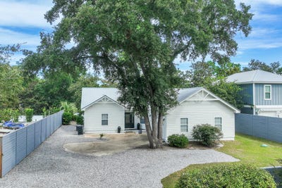 /international/us/156-ricker-avenue-santa-rosa-beach-fl-110102096910/