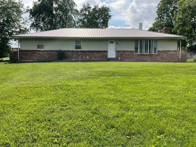 /international/us/431-e-elm-street-cowgill-mo-110103158692/