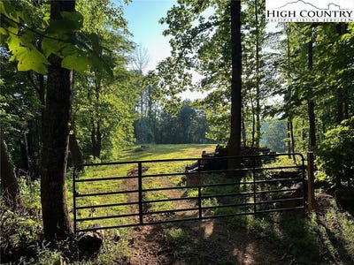 /international/us/15-little-rock-canyon-road-lenoir-nc-110101166652/?lang=zh-tw