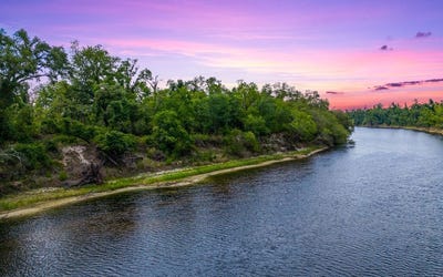 /international/us/tbd-114th-cir-live-oak-fl-110108178742/