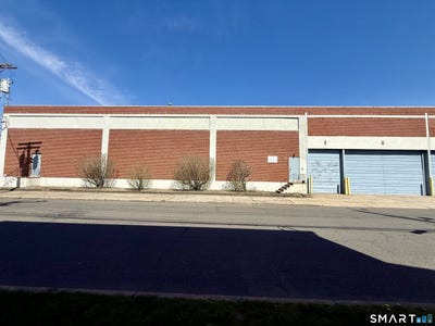 /international/us/135-wood-street-west-haven-ct-110107988321/