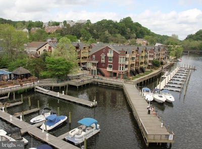 /international/us/111-river-road-occoquan-va-110100465253/