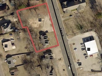/international/us/704-714-716-main-st-hope-ar-110099698836/