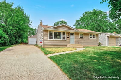 /international/us/348-w-oriole-trail-cary-il-110108473696/