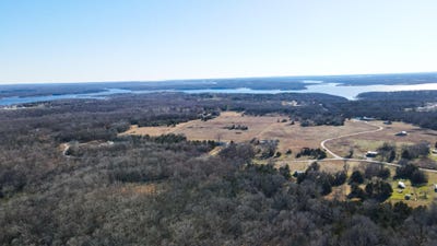 /international/us/21458-canyon-drive-wheatland-mo-110108027928/