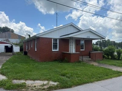 /international/us/686-cherry-st-madisonville-ky-110108382761/