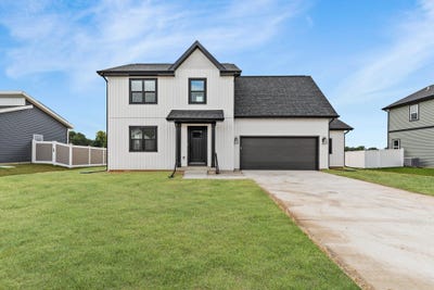 /international/us/lot-2-s-8th-street-evansville-wi-110100891542/