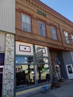 /international/us/113-n-main-st-paullina-ia-110091073019/