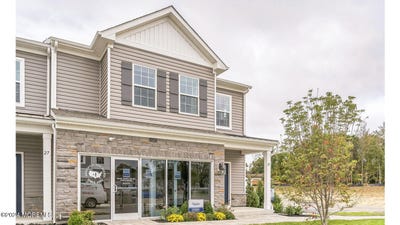 /international/us/56-victoria-gardens-square-neptune-township-nj-110104976403/