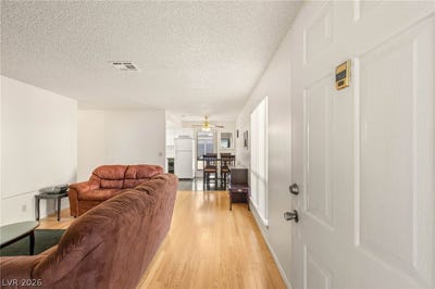 /international/us/5171-caliente-street-las-vegas-nv-110108472012/