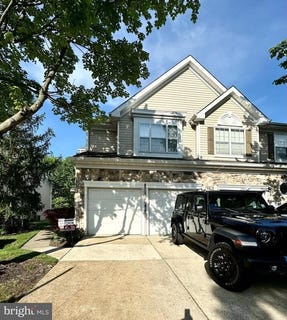 /international/us/8901-normandy-drive-mount-laurel-nj-110108417957/