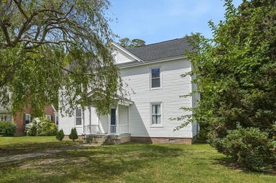/international/us/2508-main-st-exmore-va-110108200598/
