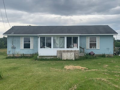 /international/us/9644-ne-kendaville-road-vestaburg-mi-110108999408/