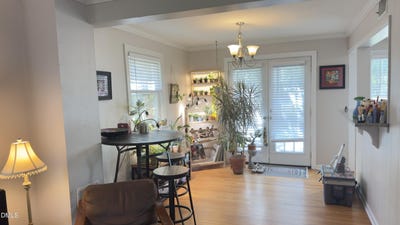 /international/us/1038-nichols-drive-raleigh-nc-110107937936/