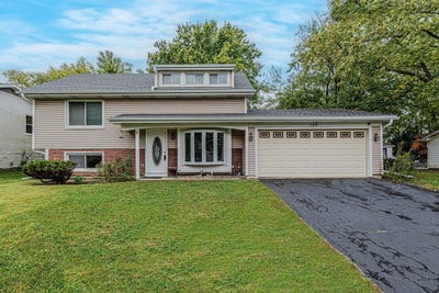 /international/us/129-delaware-drive-bolingbrook-il-110120562500/