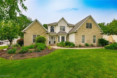 /international/us/8054-sandstone-drive-sagamore-hills-oh-110100984012/?lang=en