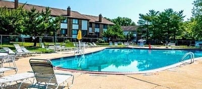 /international/us/1030-robin-rd-hillsborough-twp-nj-110107763722/