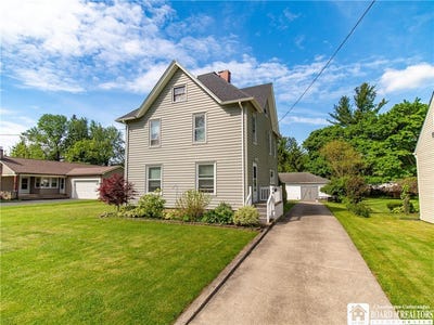 /international/us/84-union-street-westfield-ny-110108198561/