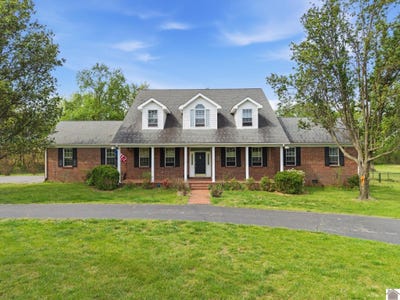 /international/us/625-coleman-road-marion-ky-110107391073/