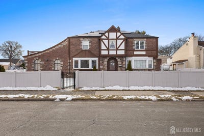 /international/us/80-glenwood-avenue-elmwood-park-nj-110105919787/