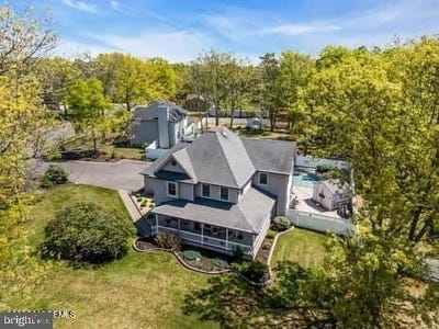 /international/us/443-stony-point-drive-forked-river-nj-110107868397/