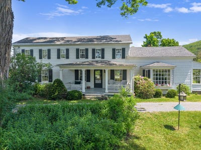 /international/us/872-county-hwy-35-maryland-ny-110108655596/
