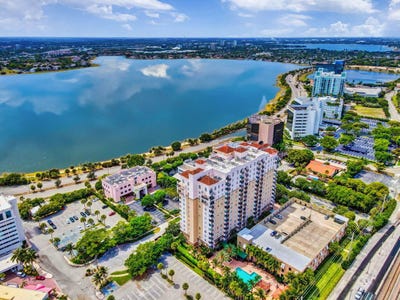 /international/us/616-clearwater-park-road-west-palm-beach-fl-110100821253/