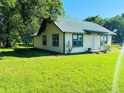/international/us/407-w-carnegie-street-winnsboro-tx-110097801716/