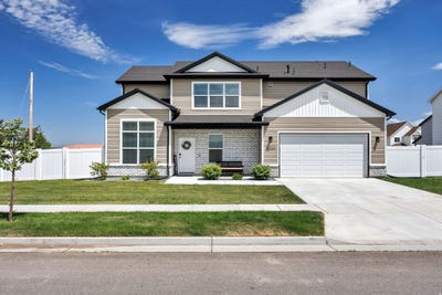 /international/us/1589-w-2200-s-logan-ut-110108531721/