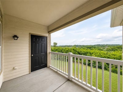 /international/us/4254-meadow-creek-circle-fayetteville-ar-110105410914/