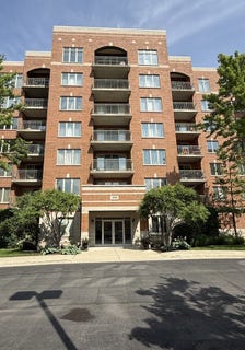 /international/us/390-s-western-avenue-des-plaines-il-110108610462/