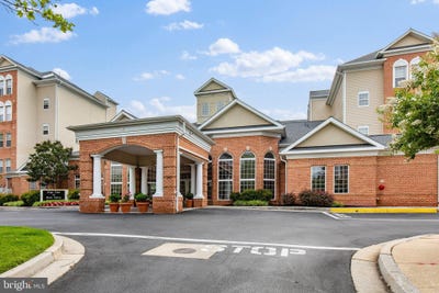 /international/us/400-symphony-circle-cockeysville-md-110108998106/