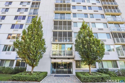 /international/us/1-strawberry-hill-avenue-stamford-ct-110119993834/