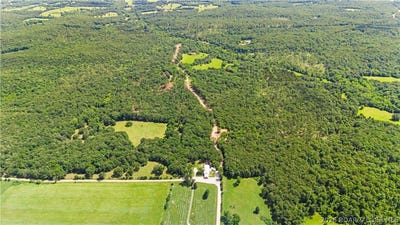 /international/us/tract-1-whitetail-lane-barnett-mo-110108874975/