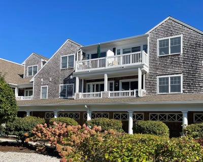 /international/us/912-main-street-chatham-ma-110106694447/