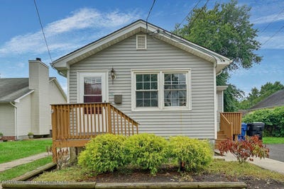 /international/us/16-krueger-place-middletown-nj-110106226023/