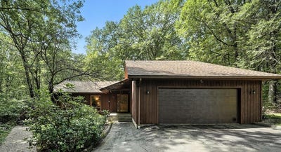 /international/us/79-pine-ridge-montgomery-ma-110101397580/