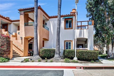 /international/us/360-villa-point-drive-newport-beach-ca-110108918164/