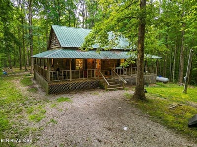 /international/us/301-joe-barnett-rd-jamestown-tn-110109833349/