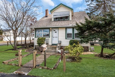 /international/us/501-cable-avenue-beachwood-nj-110105799272/