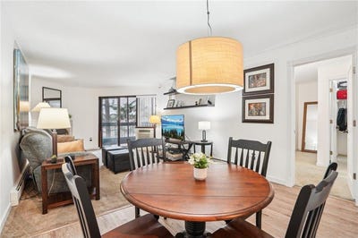 /international/us/7621-edinborough-way-edina-mn-110098641160/