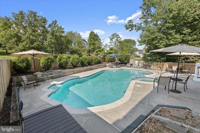 /international/us/1421-banstead-ct-bel-air-md-110108737074/