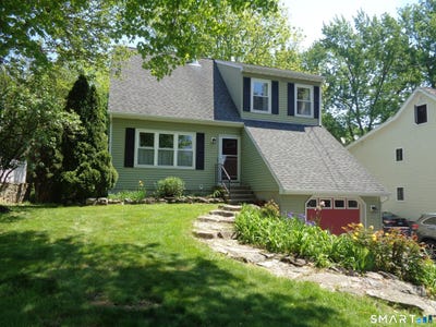 /international/us/321-spring-street-naugatuck-ct-110108234856/
